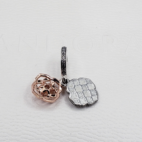 ⚘️Authentic Pandora ROSE DANGLE CHARM🎁 - Picture 5 of 7